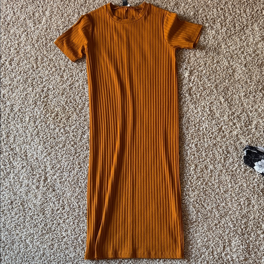 Forever 21 Rust Ribbed Midi Dress
